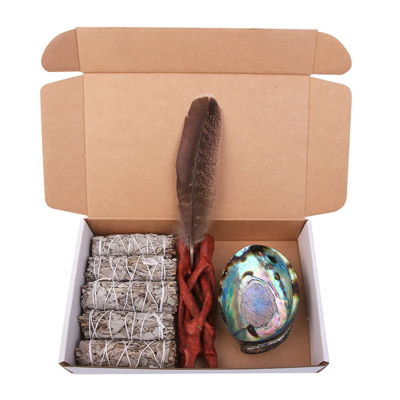 Kit Ritual Sagrado de Limpieza y Protección – Salvia Blanca, Cedro, Salvia de Rosa, Salvia Azul, Palo Santo, Abulón y Pluma