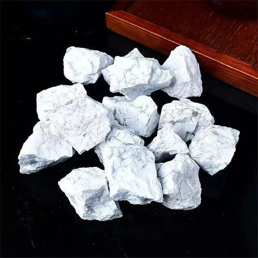 Cristal “Silencio del Alma”  Howlita Blanca Natural en Bruto