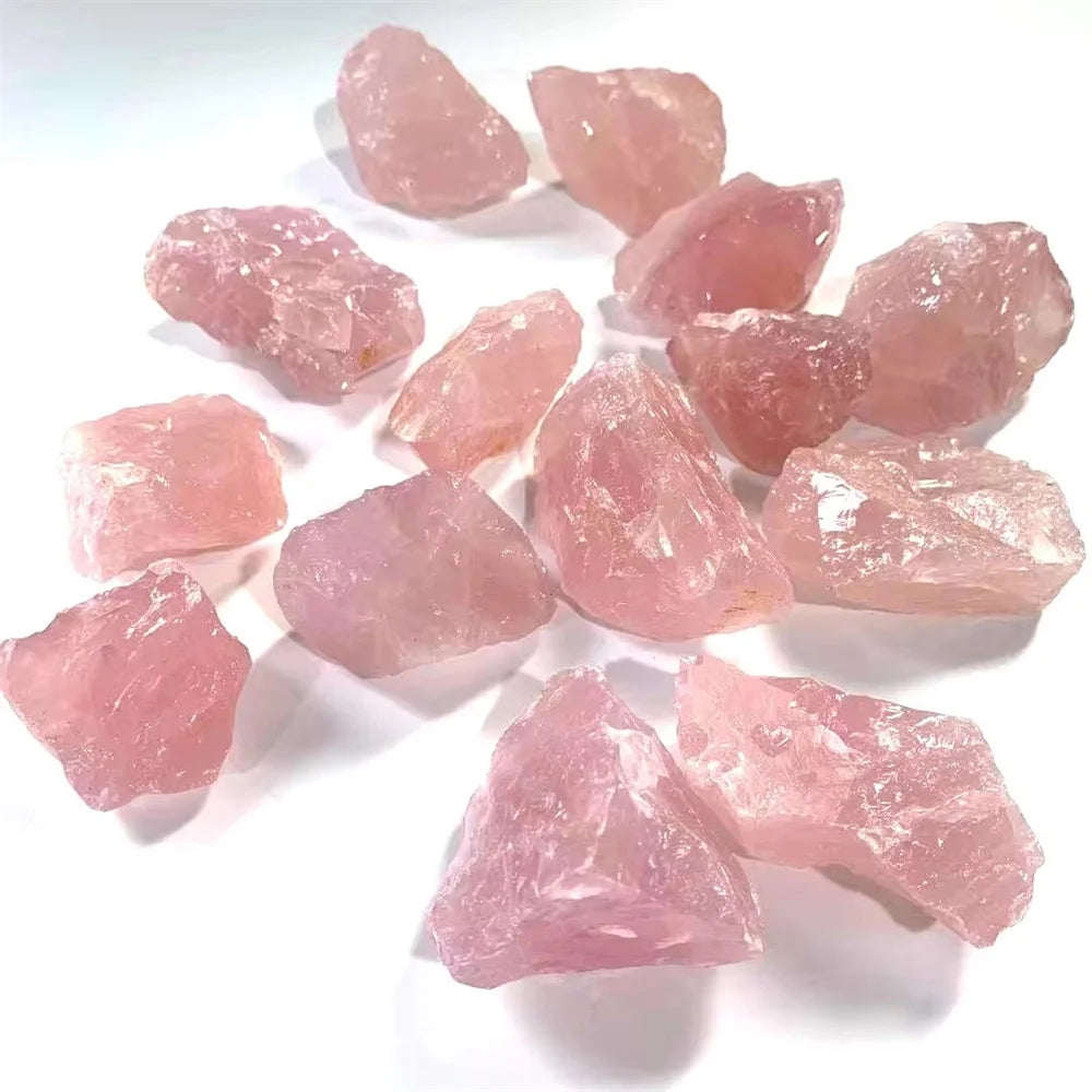 Llama del Corazón – Cuarzo Rosa Bruto Natural para Amor Propio y Armonía