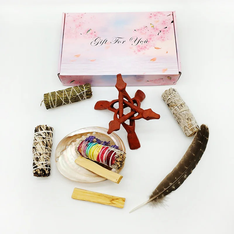 Kit Ritual Sagrado de Limpieza y Protección – Salvia Blanca, Cedro, Salvia de Rosa, Salvia Azul, Palo Santo, Abulón y Pluma